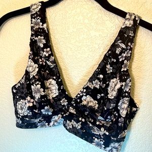 Victoria’s Secret lounge bra- M
